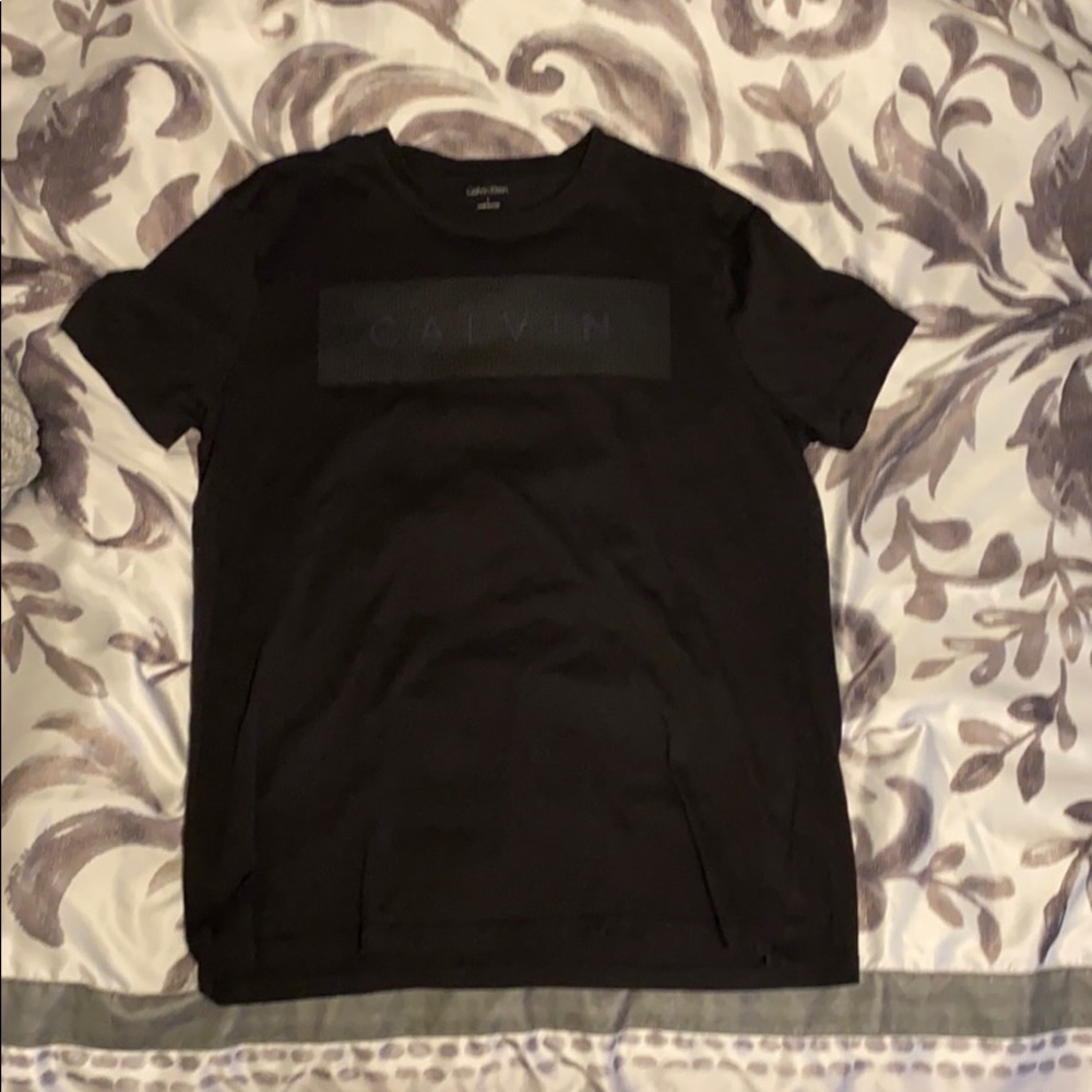 Calvin Klein t